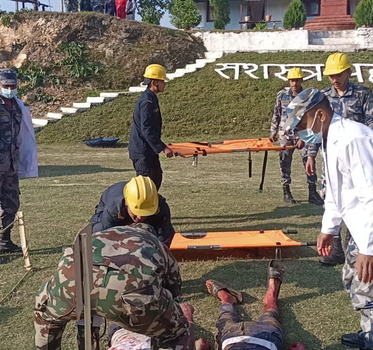 सम्भावित बिपद् जोखिम प्रतिकार्य बारे ताप्लेजुङमा सुरक्षा फौजको संयुक्त अभ्यास