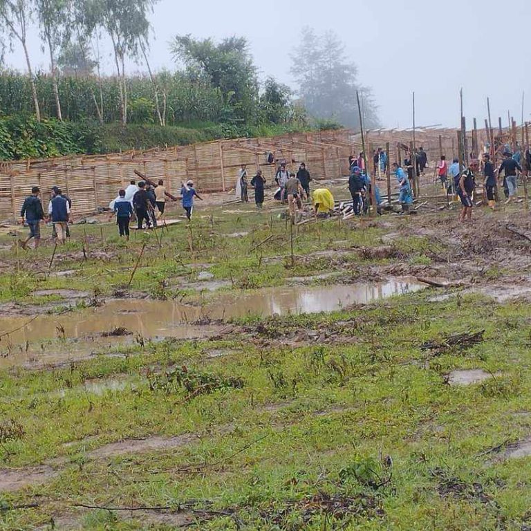 एकसाता भित्रमा ताप्लेजुङको मैवाखोलामा अस्थायी एकिकृत बस्ति कक्ष निर्माण भईसक्ने