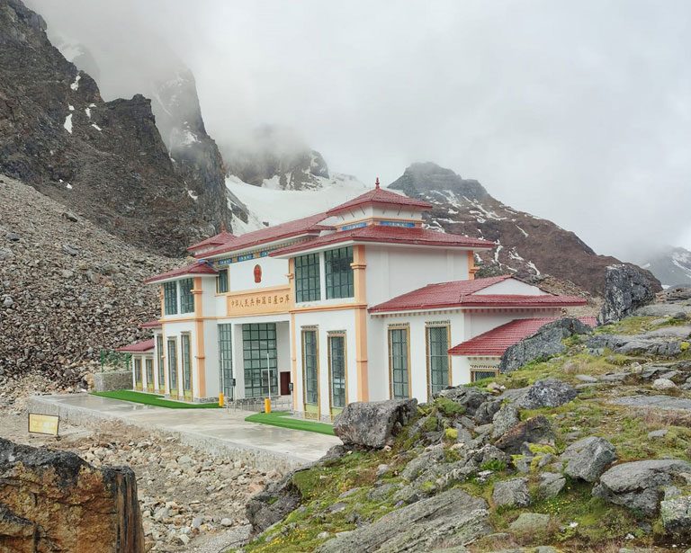 टिपताला नाका खुल्ने भएपछि तिब्बततर्फ जान १ सय १० जनाले लिए यात्रा अनुमति