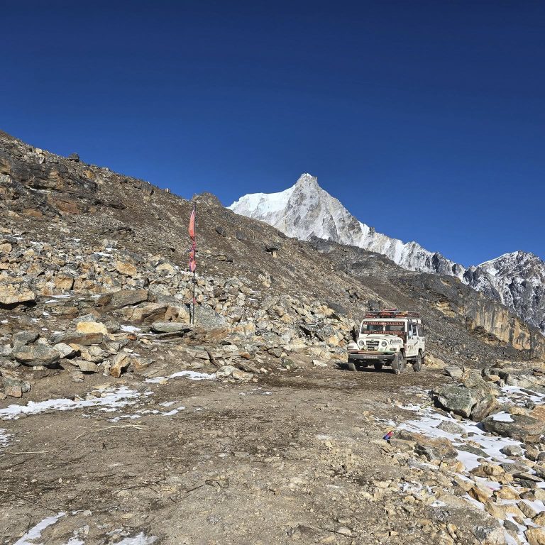 सवारीमार्फत तीनदिनमै टिपताला पुगेर फर्कियो व्यवसायीको टोली,सुख्खा बन्दरगाह निर्माण गर्न वडाध्यक्ष शेर्पाको माग