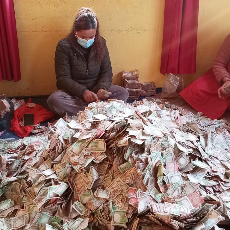 पाथीभराबाट चौबिस लाख भेटी संकलन