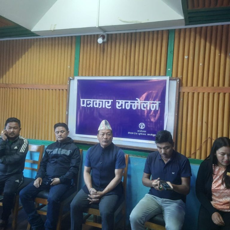 मैले कुटपिट होइन,प्रतिरक्षा गरेको हुँ: हाङगाम,हातपात हो की होईन,सिसि टिभी फुटेज हेरे थाह हुन्छ: थेबे