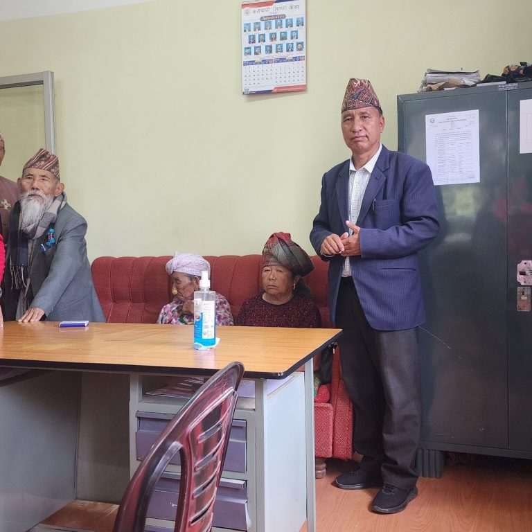 जनताका मागलाई सम्बोधन गर्दै पाथीभरा याङवरक,फुङलिङ लगेर राष्ट्रिय परिचयत्र बनाइदिन थालियो