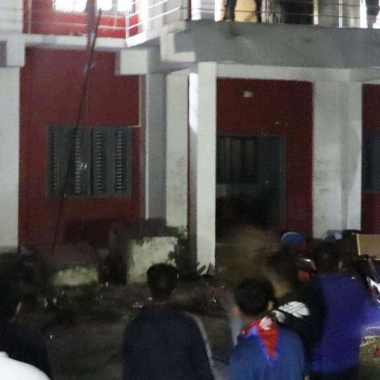 एमाले ताप्लेजुङको पार्टी कार्यालय तोडफोड