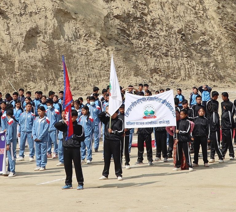 जिल्लास्तरीय राष्ट्रपति रनिङ शिल्ड प्रतियोगिता सुरु