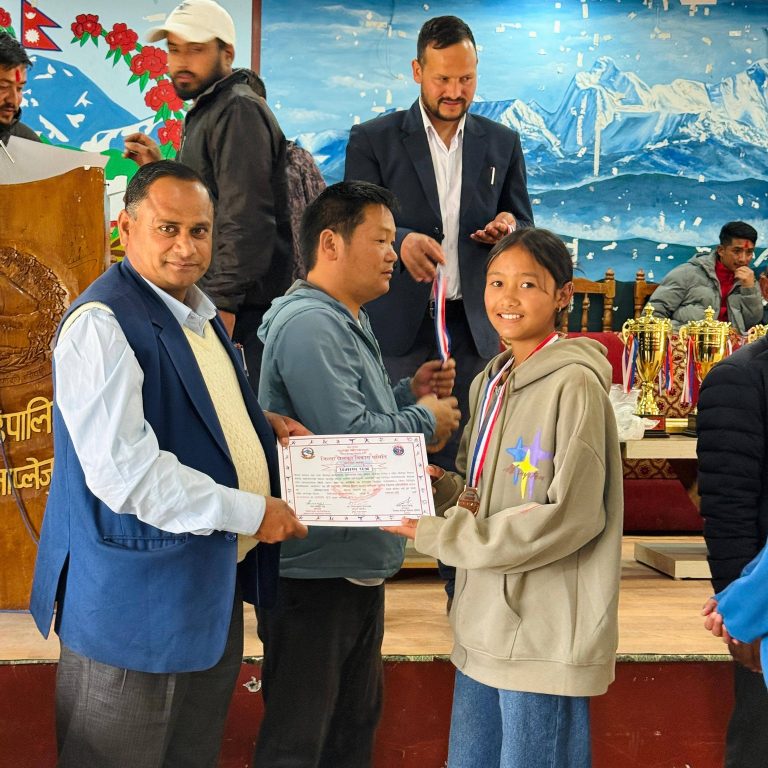 राष्ट्रपति रनिङ शिल्डका स्वर्ण पदक बिजेतालाई सिरिजङ्गाले दियो जनही १५ हजार