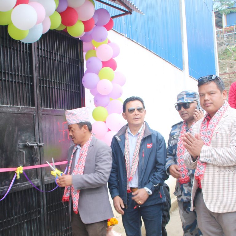 मैवाखोलामा बहुउद्देश्यीय कभर्ड हल निर्माण