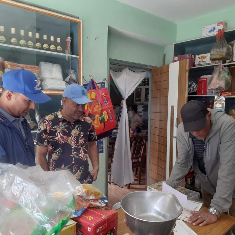 दर्ता तथा नविकरण सहितका बैधानिक प्रकृया पूरा नगरेका व्यवसायीलाई प्रकृया पूरा गर्न सातदिनको समयसीमा