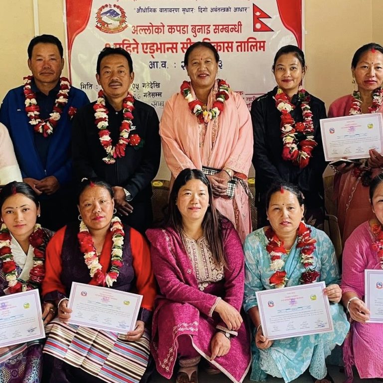 अल्लोको कपडाको प्रवर्धन गर्दै मैवाखोला