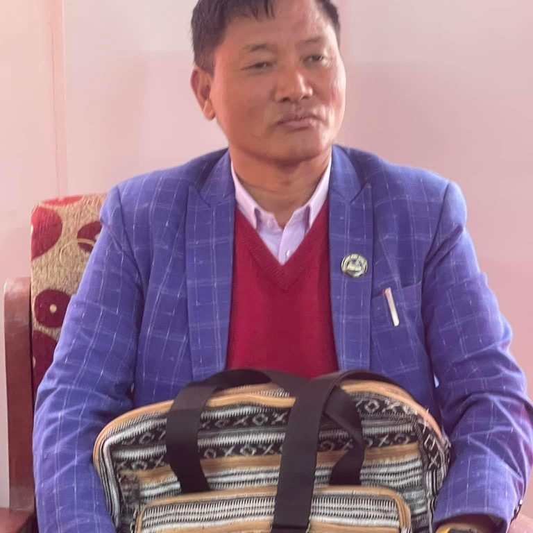 निर्वाचन आयोगद्धारा ताप्लेजुङ जिसस प्रमुख लामा सहित १६ जना जनप्रतिनिधिको पदरिक्त