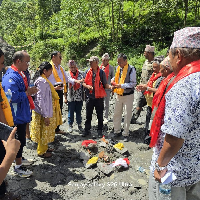 हाङदेवा खोलामा निर्माण हुने मोटरेवल पुलको शिलान्यास
