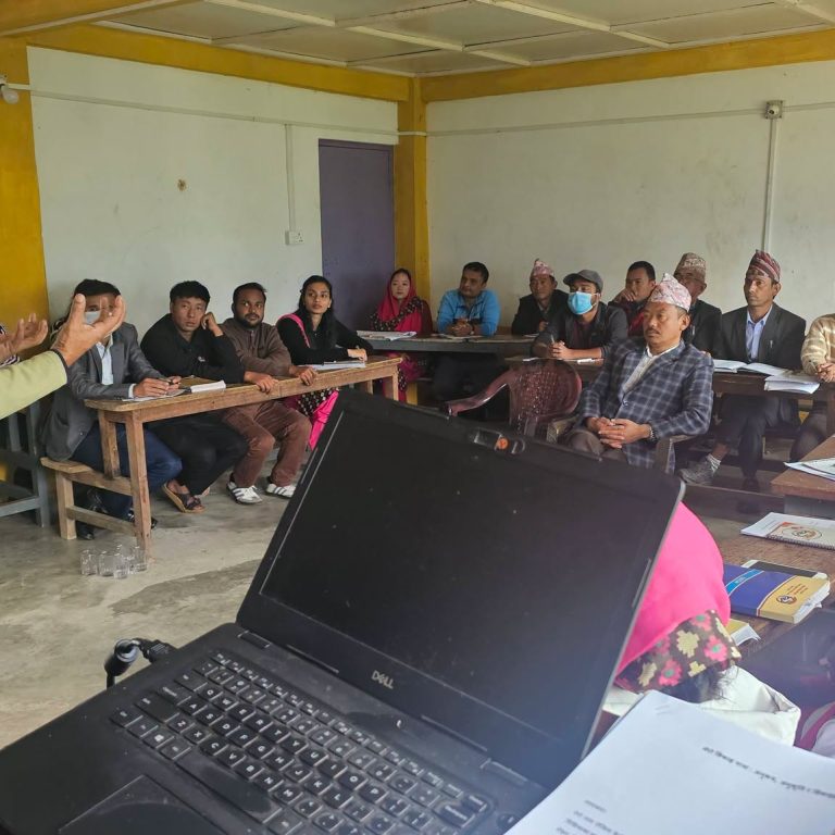 सार्वजनिक शिक्षा सुधारको अर्को उपायमा मैवाखोला : गरियो आलोचनात्मक शिक्षण पद्धतिबारे कार्यशाला